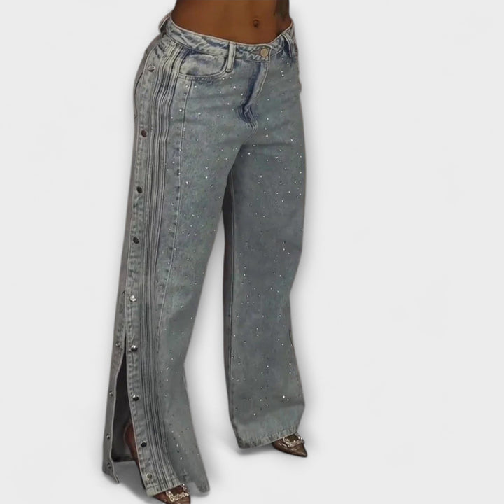 Nola - Jeans Taille Haute avec Décorations en Strass et Boutons Latéraux
