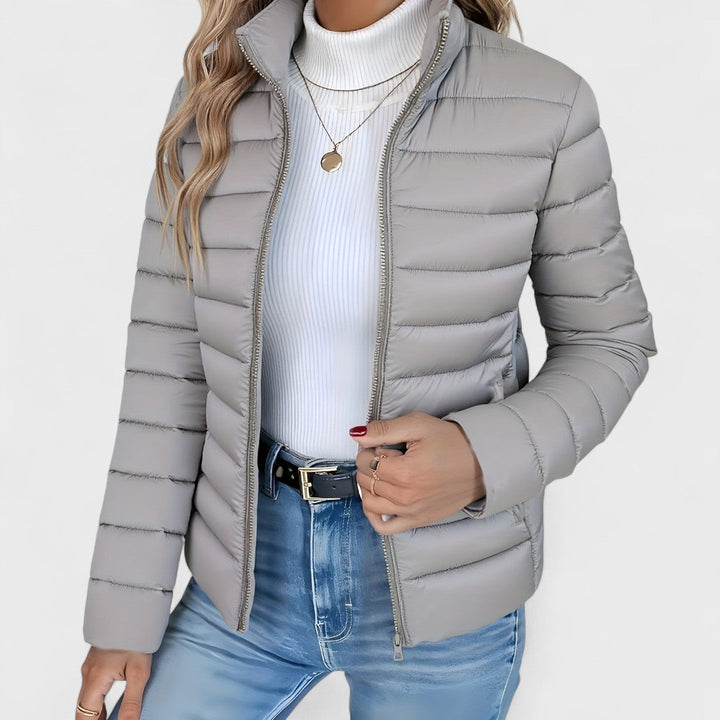 Philipa - Veste longue élégante avec col montant