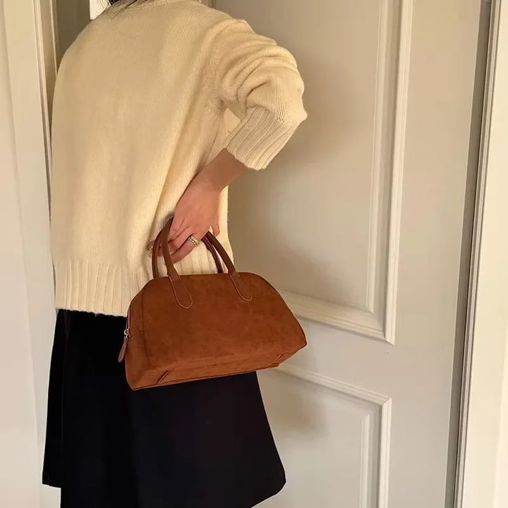 Sac Tote Vintage Marron en Daim - Sac de Luxe Stylé et Fonctionnel pour Femmes