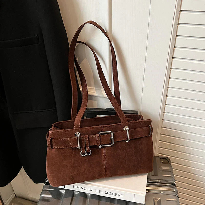 Sac à Bandoulière en Suède de Grande Capacité pour Femme avec Élégante Boucle Française