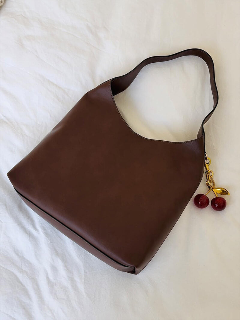 Sac en Cuir Synthétique Amelia avec Charme de Cerise