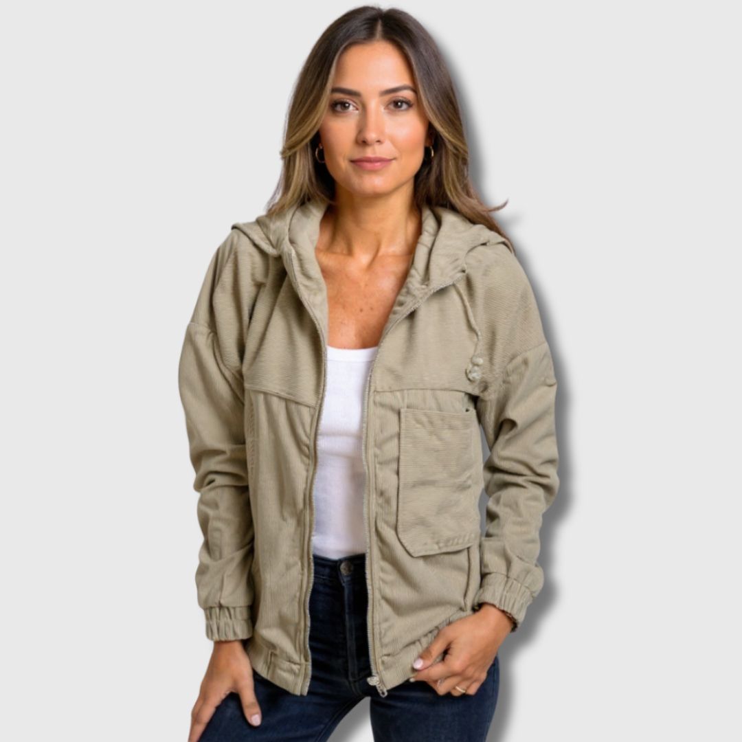 Alva - Veste à capuche tricotée